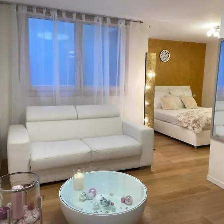 Sirmione Appartement Residenz Cesare Exterior photo